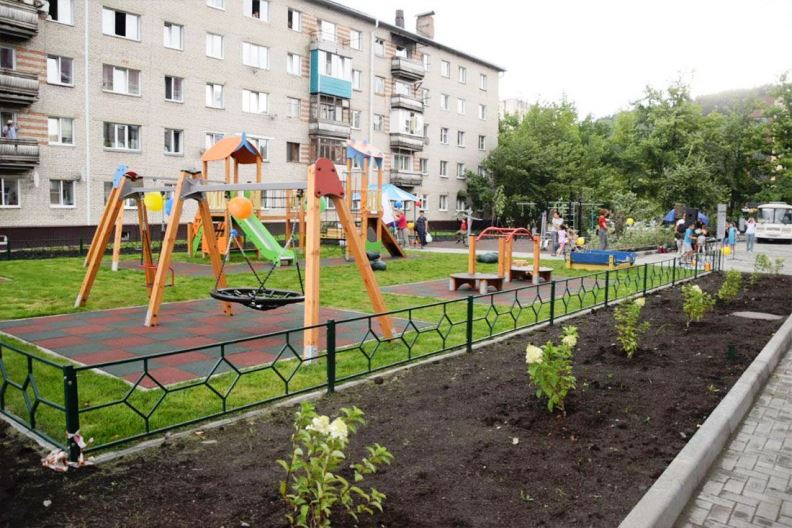 dvor1