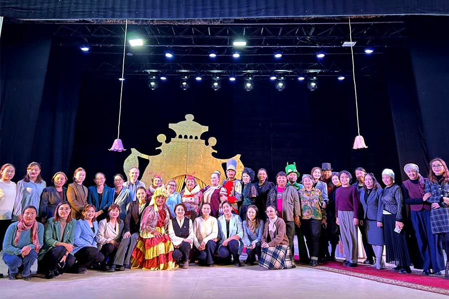 teatr copy copy copy